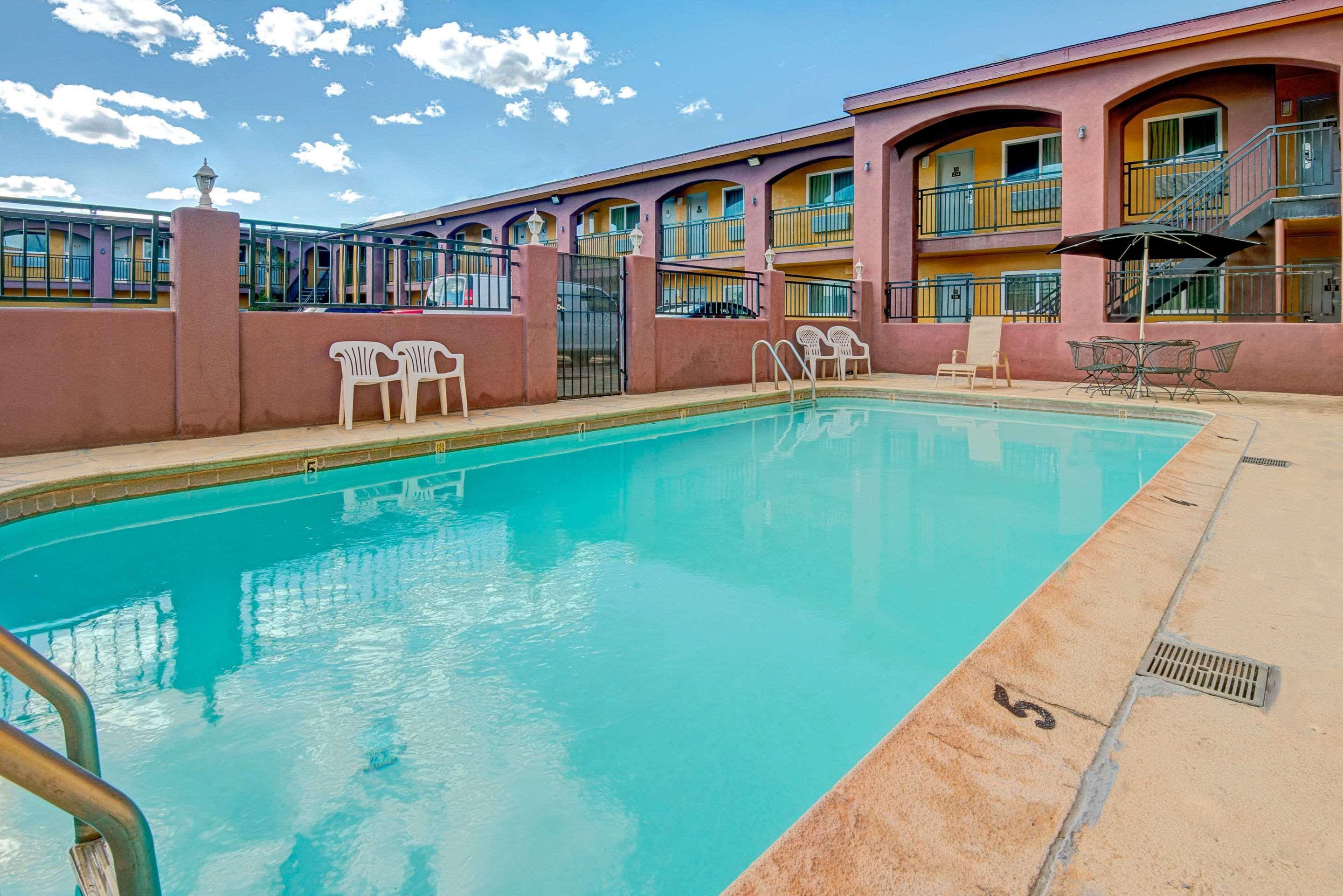 Rodeway Inn Albuquerque Downtown On Rt 66 Esterno foto